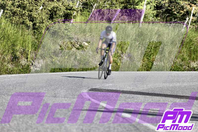 Foto Passo della Futa Raticosa vers Toscana 2 giu 2025 08:54