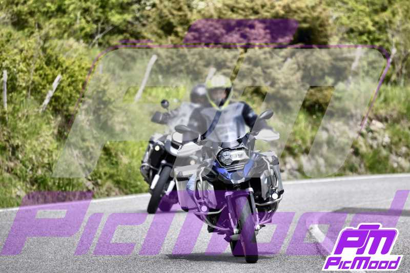 Foto Passo della Futa Raticosa vers Toscana 9 mag 2025 10:26