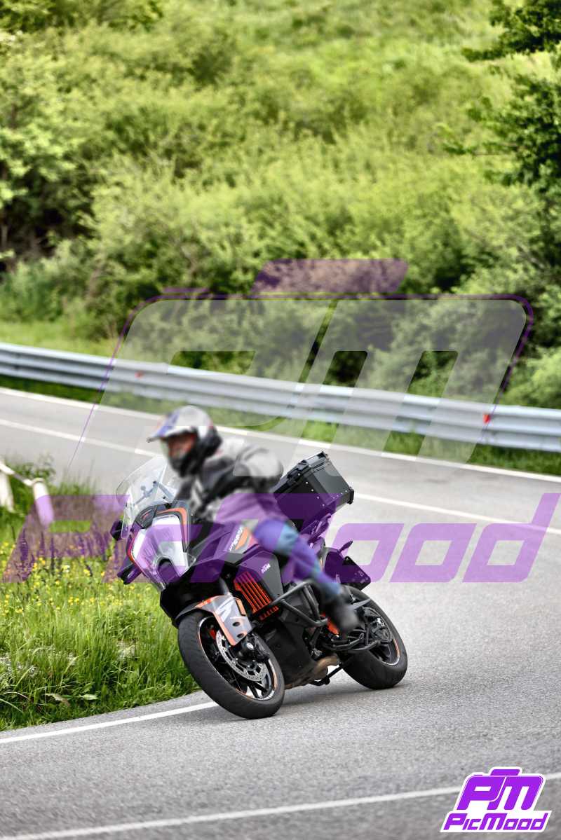 Foto Passo della Cisa versante Toscana 17 mag 2025 10:04