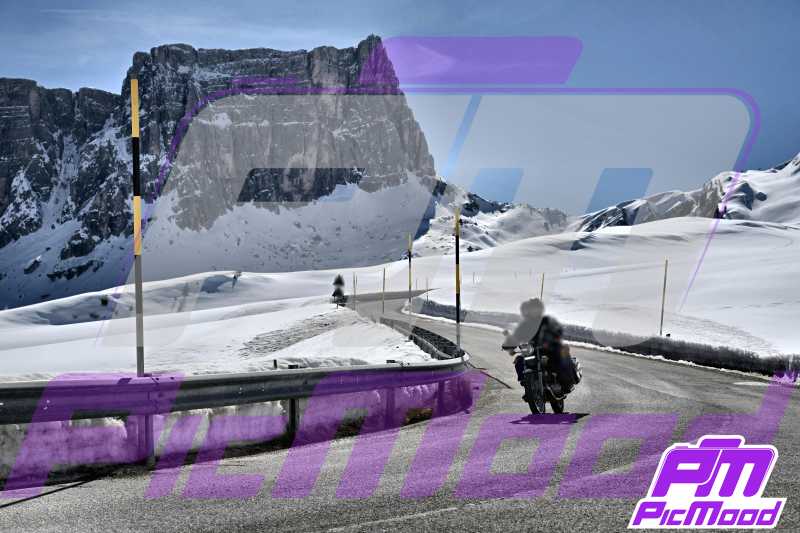 Foto Passo Giau 5 apr 2025 10:37