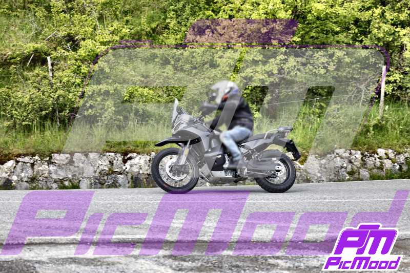 Foto Passo della Futa Raticosa vers Toscana 10 mag 2025 08:41