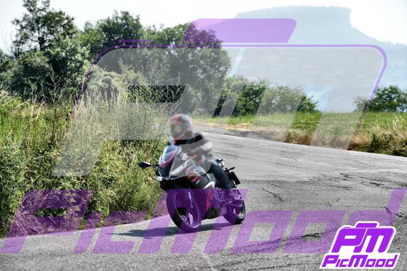 Foto Passo del Cerreto 5 lug 2025 09:18