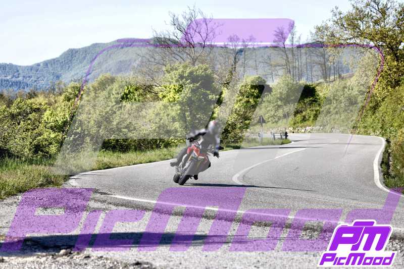 Foto Passo della Futa Raticosa vers Toscana 2 mag 2025 09:31