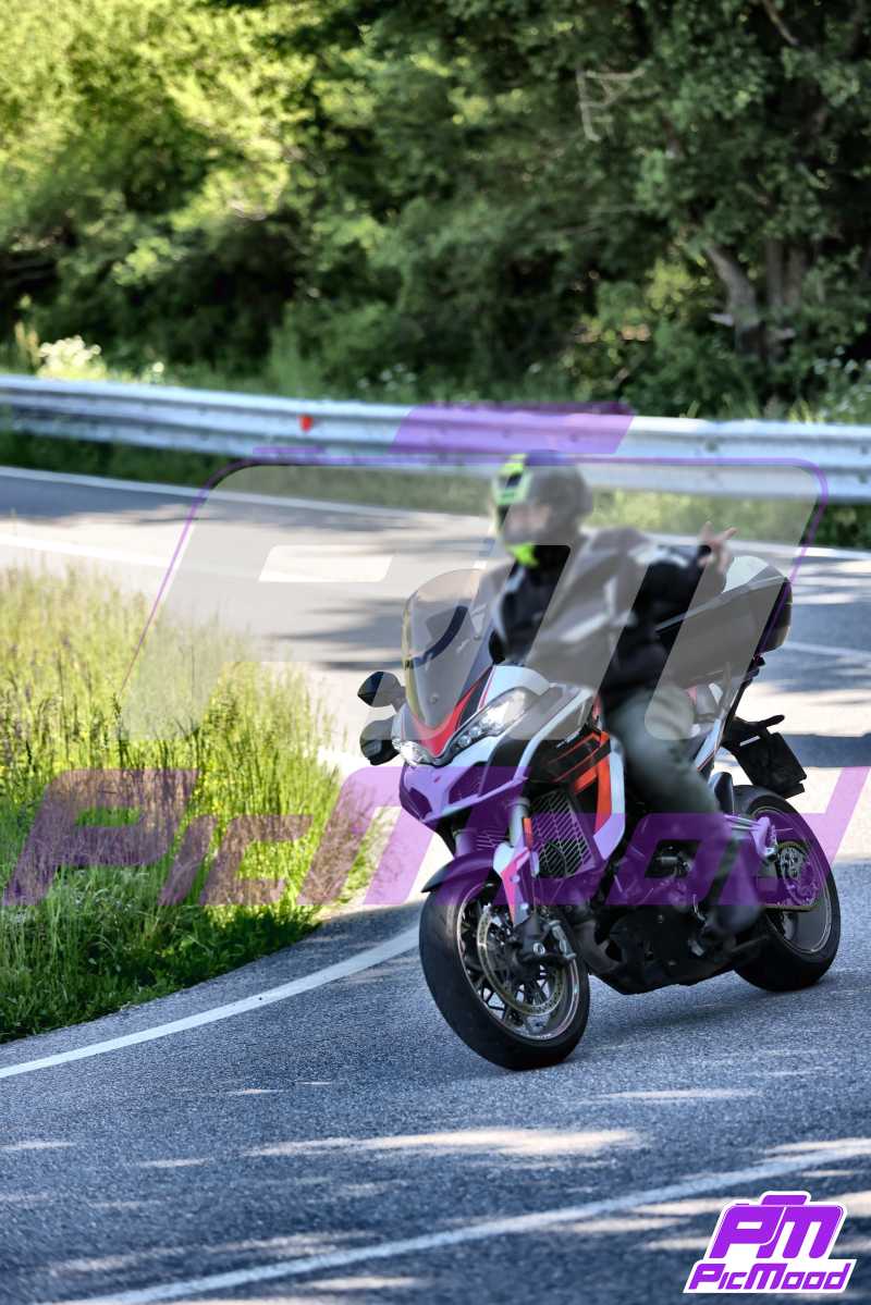 Foto Passo della Cisa versante Toscana 31 mag 2025 10:16