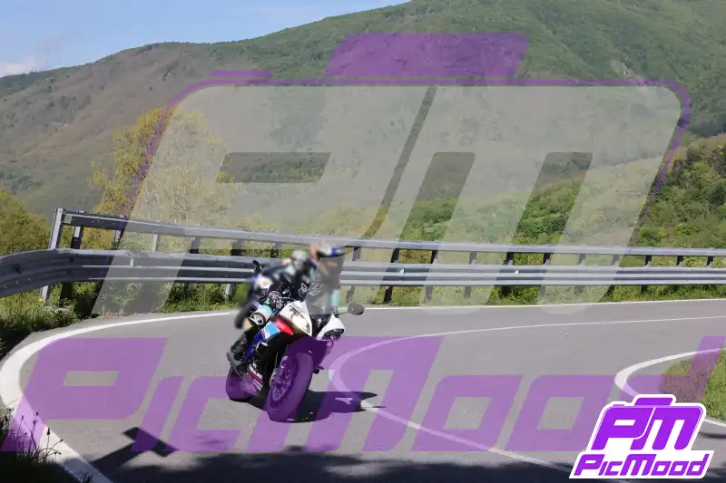 Foto Passo della Cisa versante Toscana 9 mag 2026 09:38