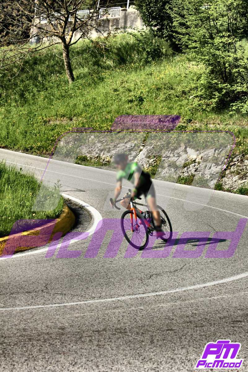 Foto Passo del Ghisallo 1 mag 2025 09:17