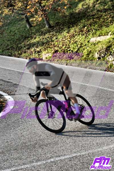Foto Passo del Ghisallo 18 ott 2025 09:40