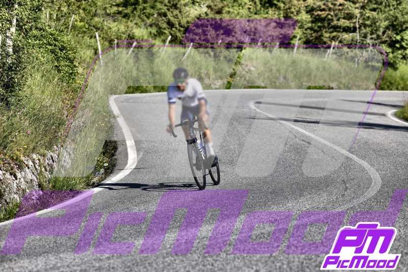 Foto Passo della Futa Raticosa vers Toscana 2 giu 2025 08:54