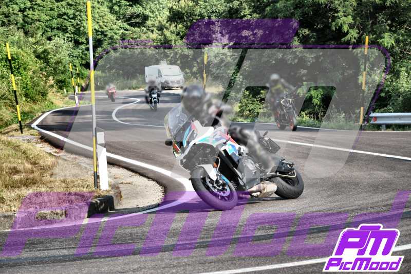 Foto Passo del Giogo 6 lug 2025 08:29
