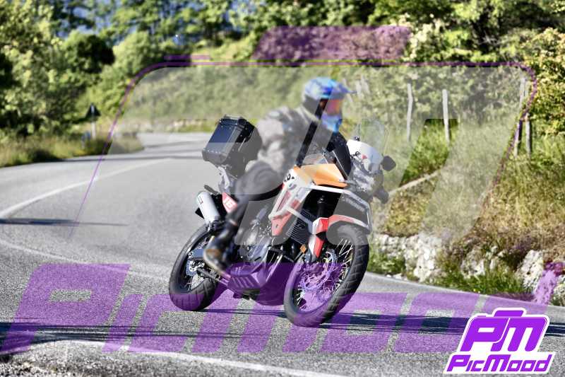 Foto Passo della Futa Raticosa vers Toscana 1 giu 2025 08:33
