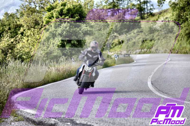 Foto Passo della Futa Raticosa vers Toscana 24 mag 2025 09:27