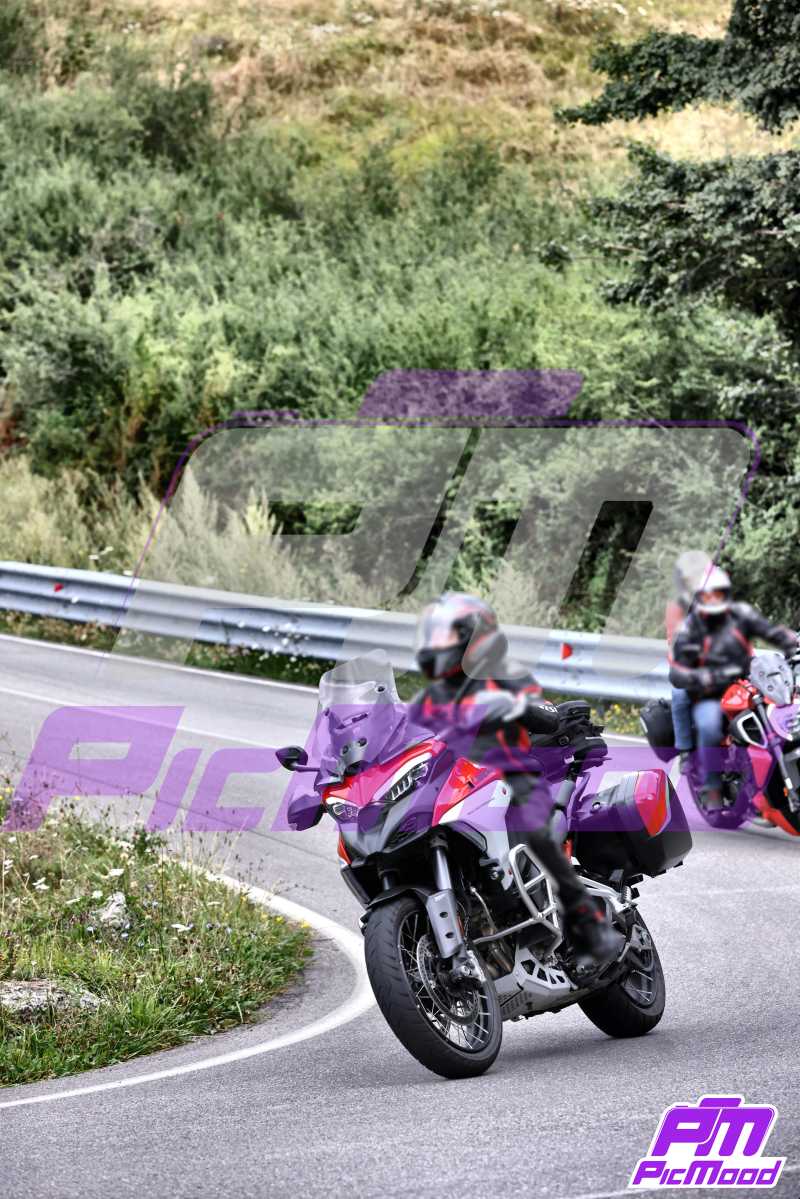 Foto Passo della Cisa versante Toscana 17 ago 2024 09:43