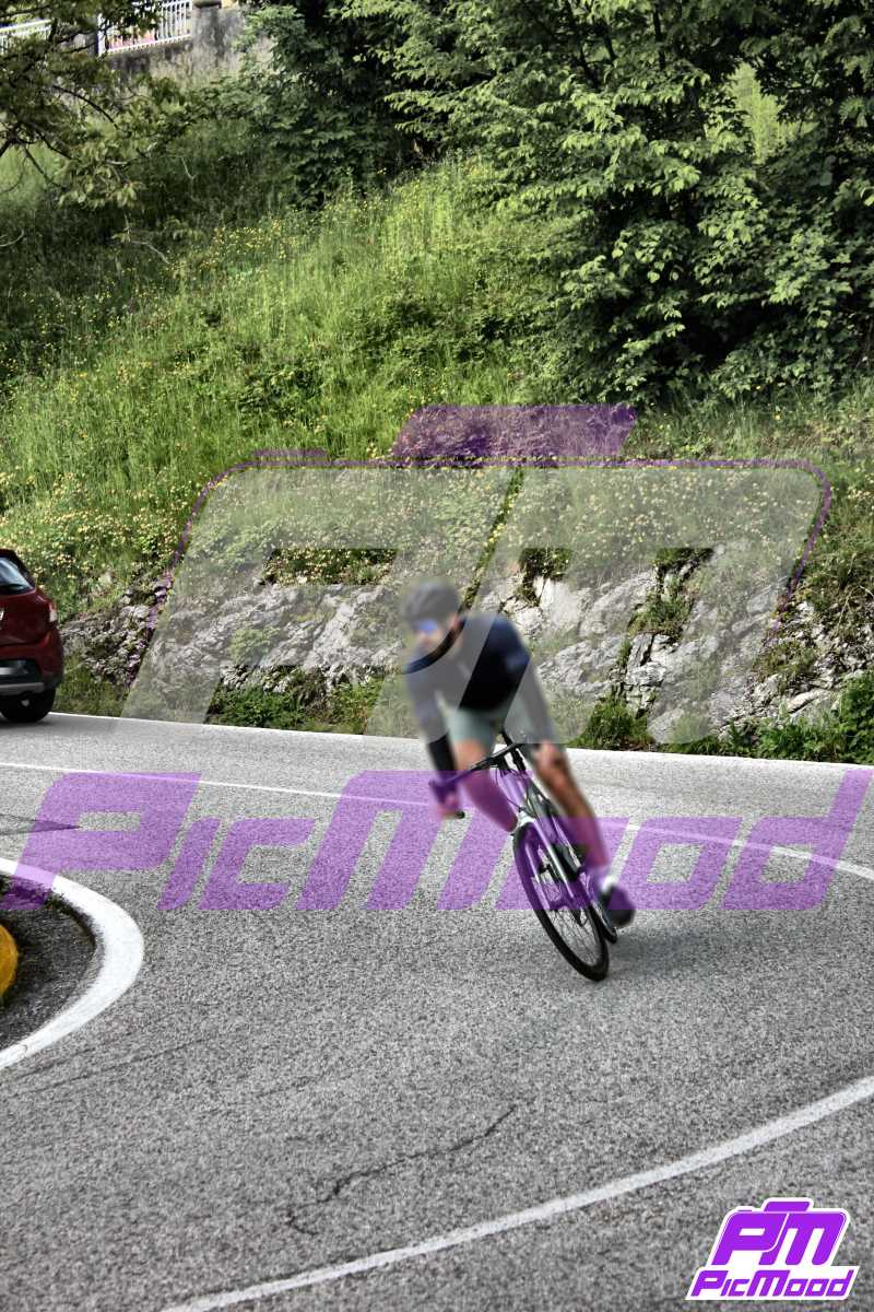 Foto Passo del Ghisallo 24 mag 2025 09:28