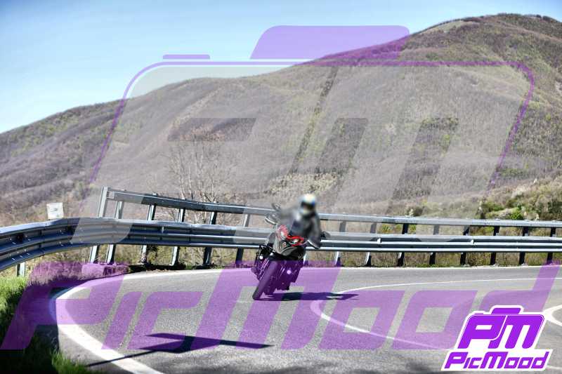 Foto Passo della Cisa versante Toscana 26 apr 2025 09:55