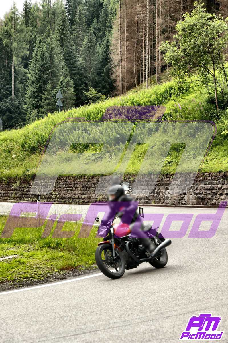 Foto Passo San Pellegrino 13 lug 2024 09:38