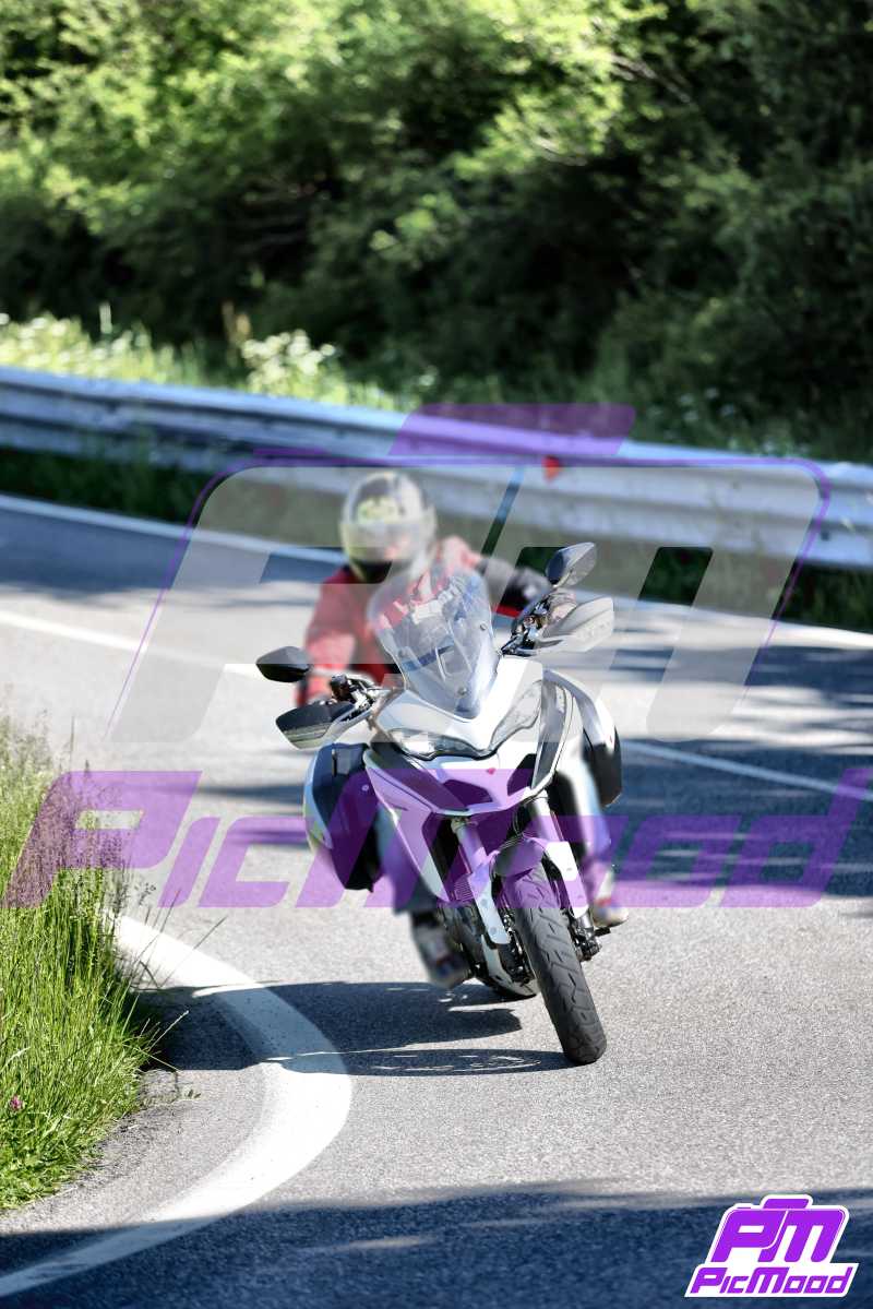 Foto Passo della Cisa versante Toscana 31 mag 2025 10:12