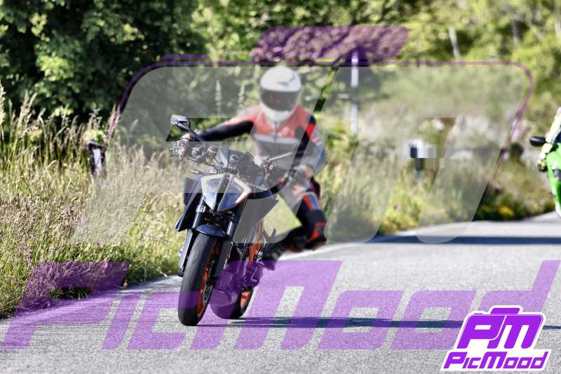 Foto Passo della Futa Raticosa vers Toscana 31 mag 2025 09:03