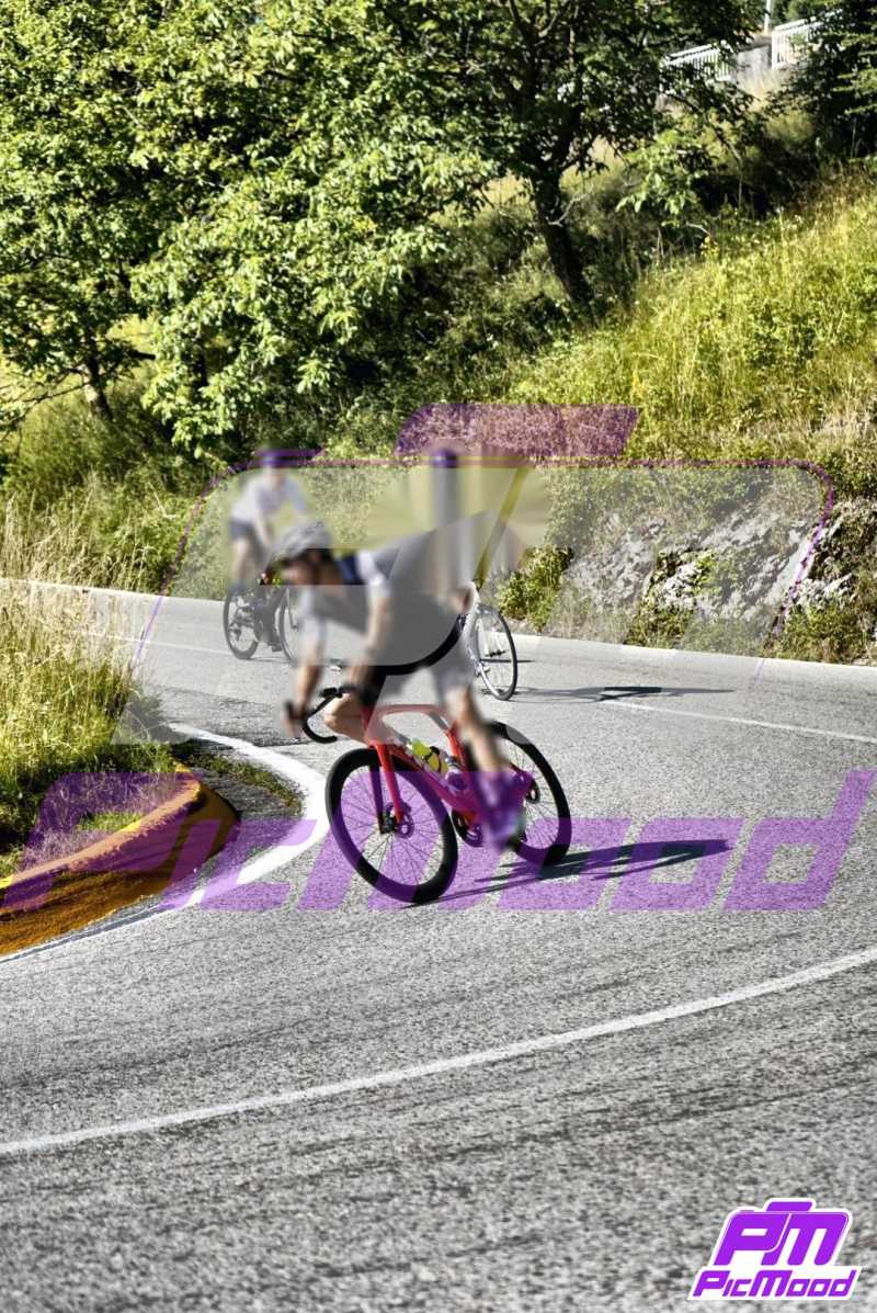 Foto Passo del Ghisallo 28 giu 2025 09:24