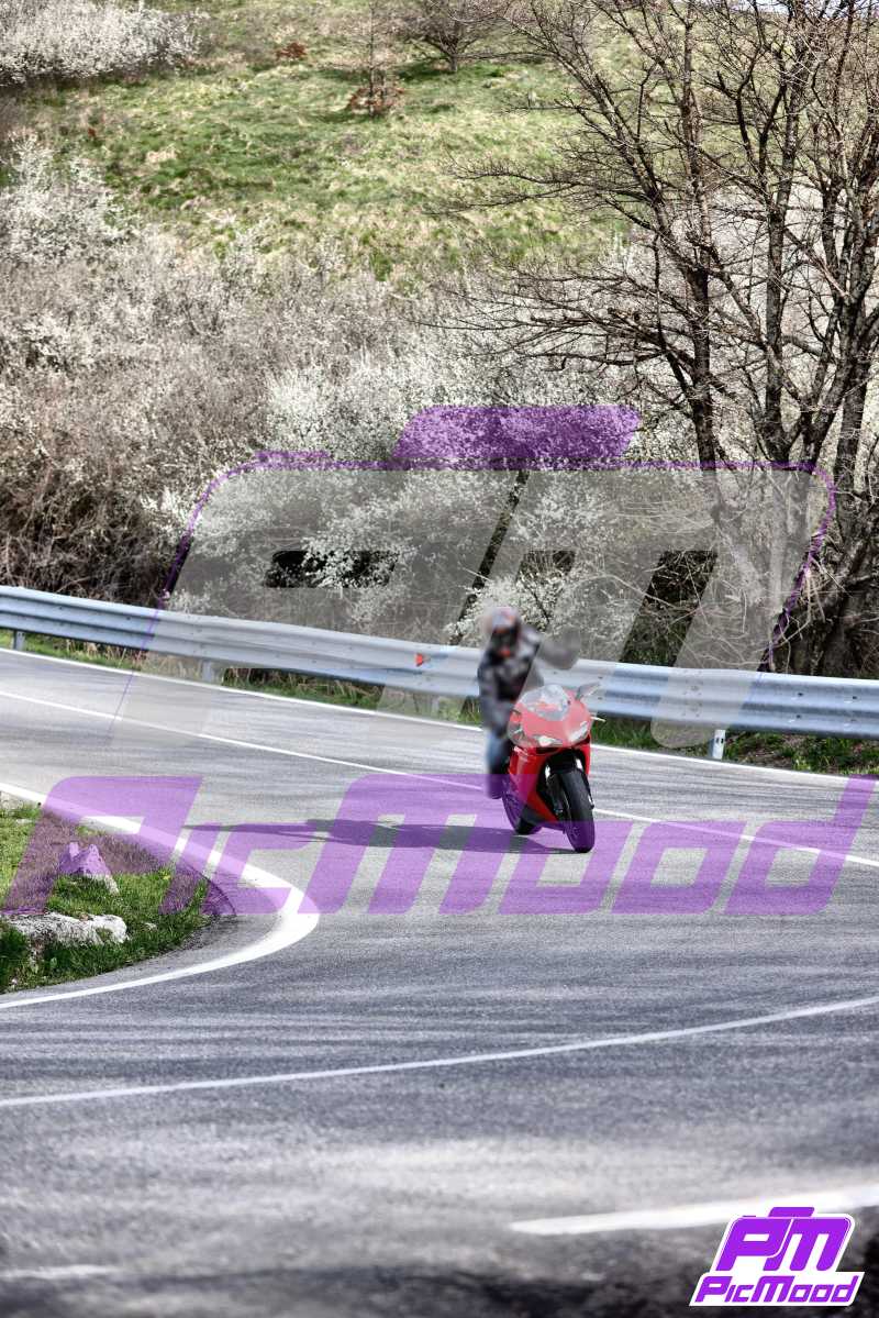 Foto Passo della Cisa versante Toscana 12 apr 2025 10:02