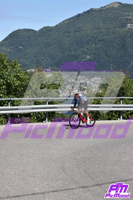 Foto Colma di Sormano 17 mag 2026 10:44