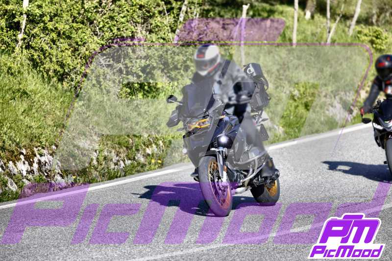 Foto Passo della Futa Raticosa vers Toscana 1 mag 2025 08:51