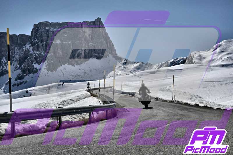 Foto Passo Giau 12 apr 2025 10:39