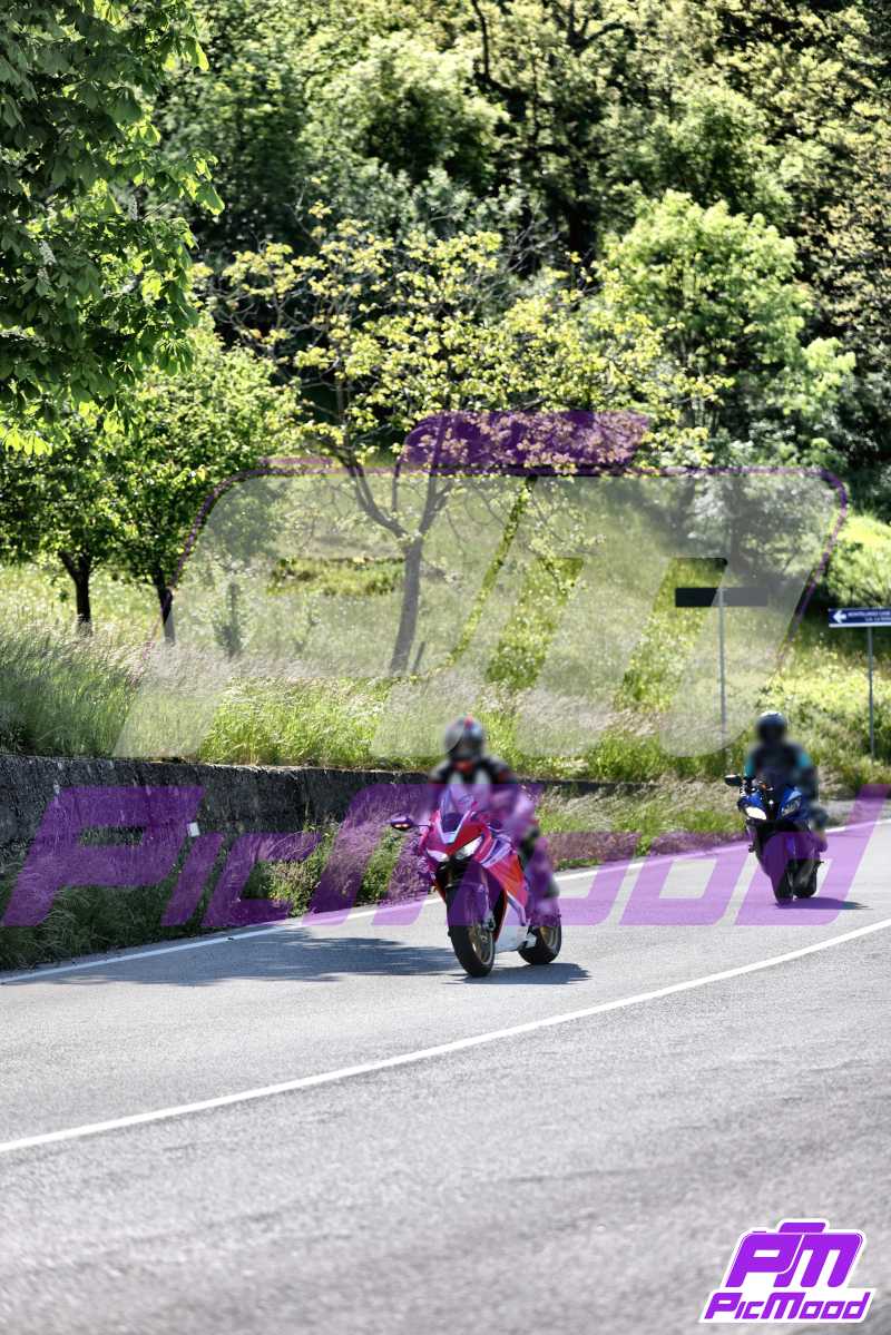 Foto Passo della Cisa versante Toscana 10 mag 2025 09:58