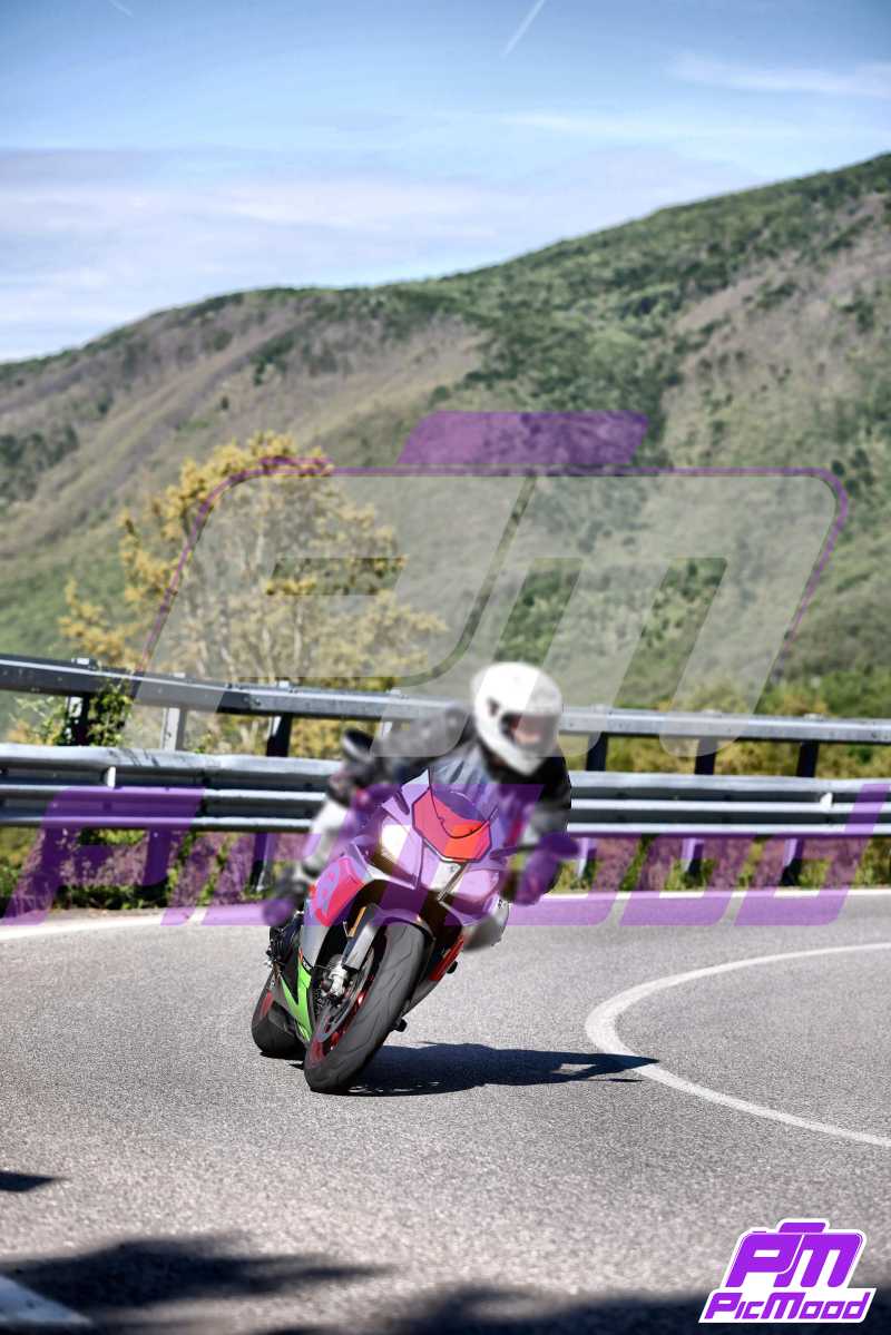 Foto Passo della Cisa versante Toscana 24 mag 2025 09:50