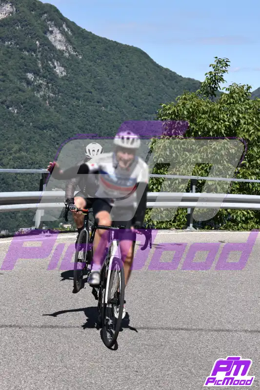 Foto Colma di Sormano 17 mag 2026 10:40