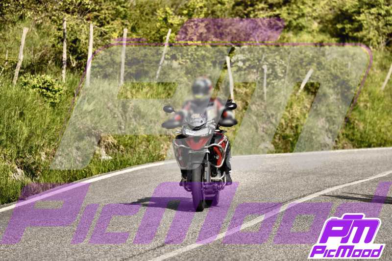 Foto Passo della Futa Raticosa vers Toscana 11 mag 2025 09:04
