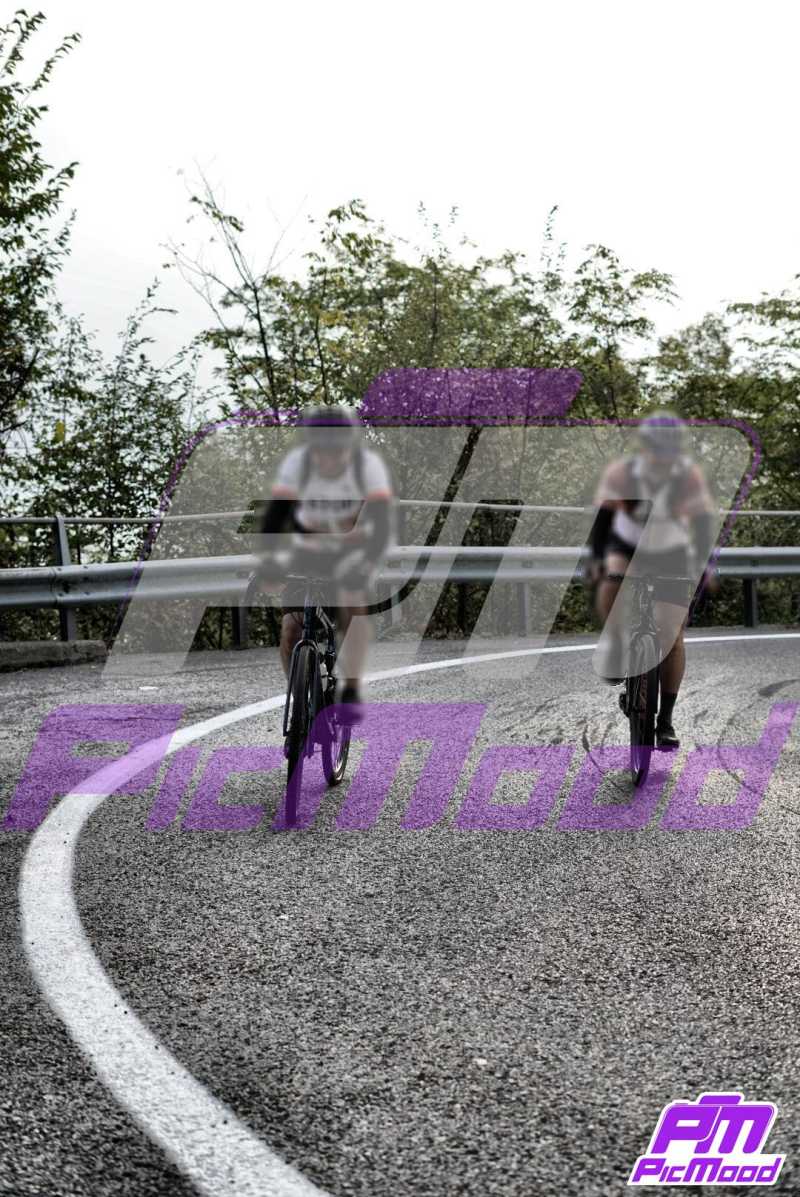 Foto Passo del Ghisallo 6 ott 2024 08:43