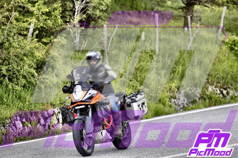 Foto Passo della Futa Raticosa vers Toscana 10 mag 2025 09:19