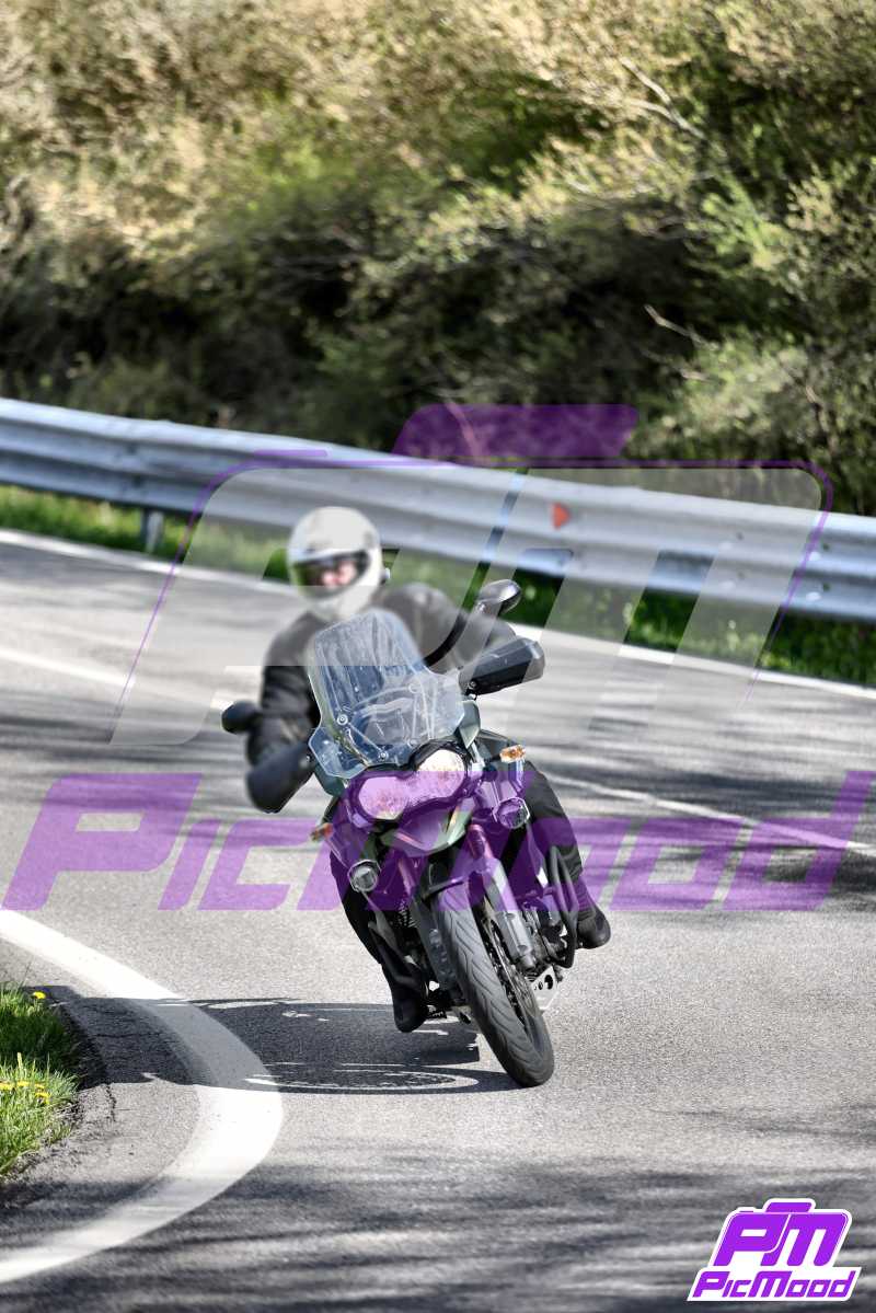 Foto Passo della Cisa versante Toscana 25 apr 2025 10:06