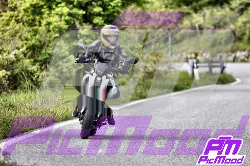 Foto Passo della Futa Raticosa vers Toscana 3 mag 2025 09:13