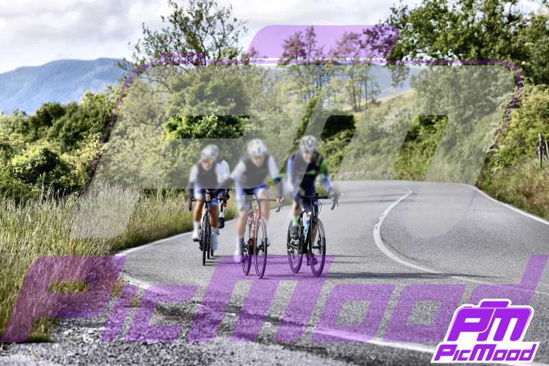 Foto Passo della Futa Raticosa vers Toscana 24 mag 2025 09:22