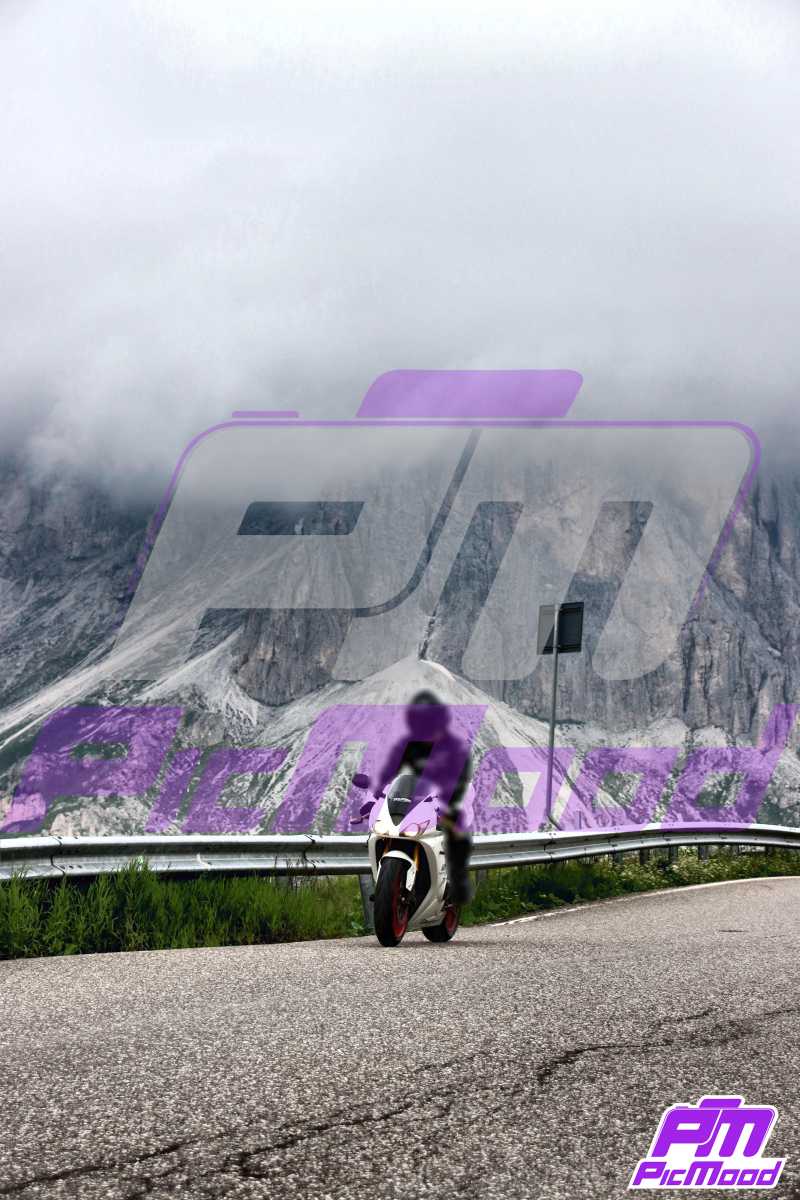 Foto Passo Sella 13 lug 2024 09:18