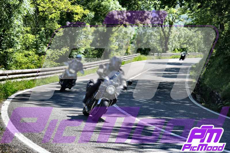 Foto Passo della Cisa 24 mag 2025 10:06