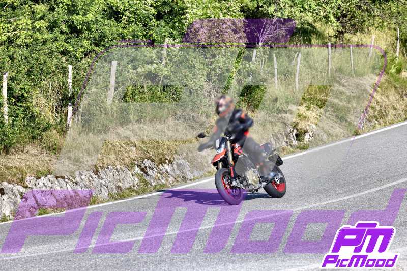 Foto Passo della Futa Raticosa vers Toscana 29 giu 2025 08:33