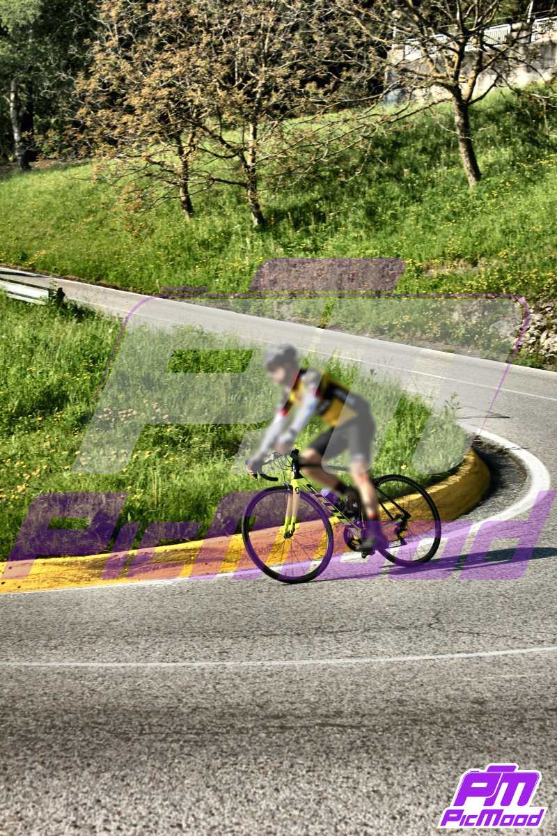Foto Passo del Ghisallo 1 mag 2025 09:07