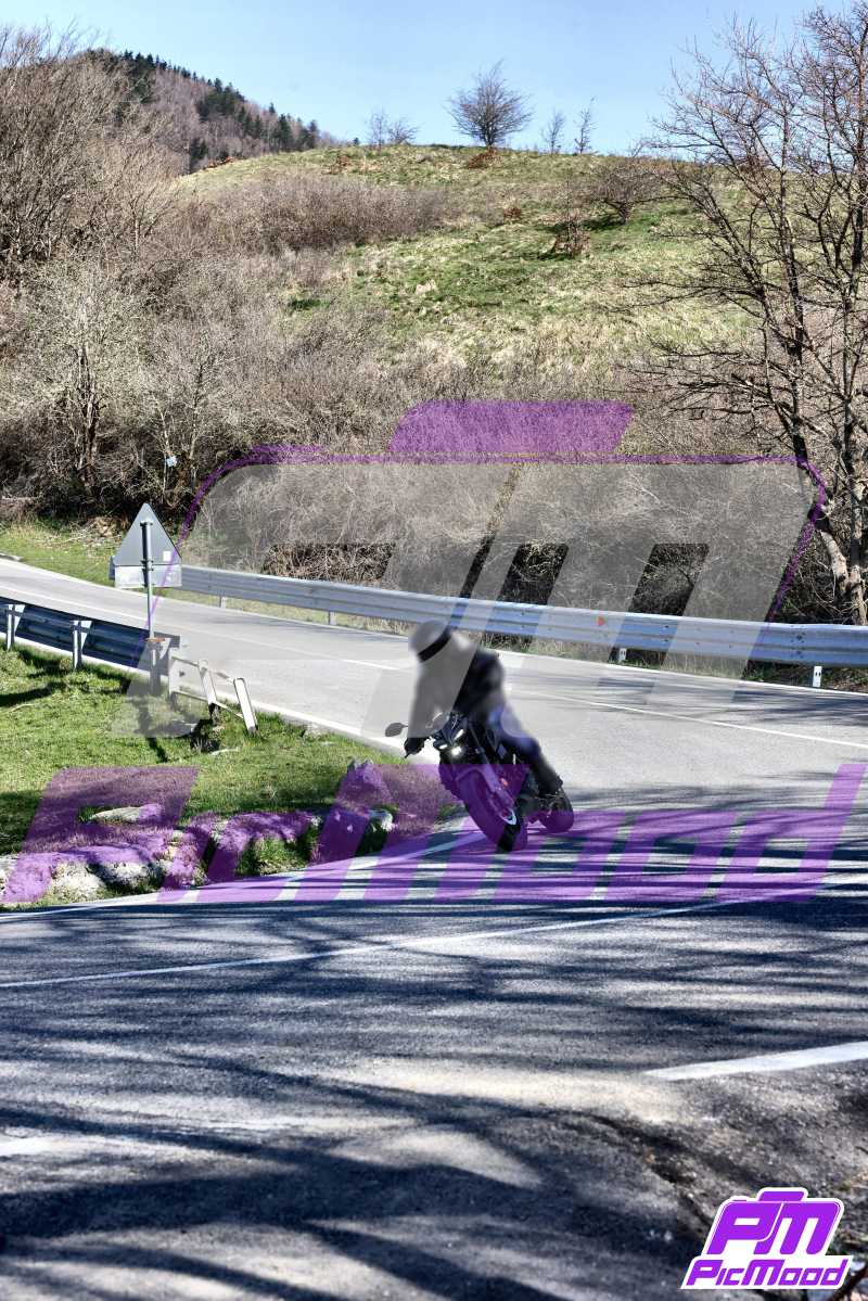 Foto Passo della Cisa versante Toscana 5 apr 2025 10:31