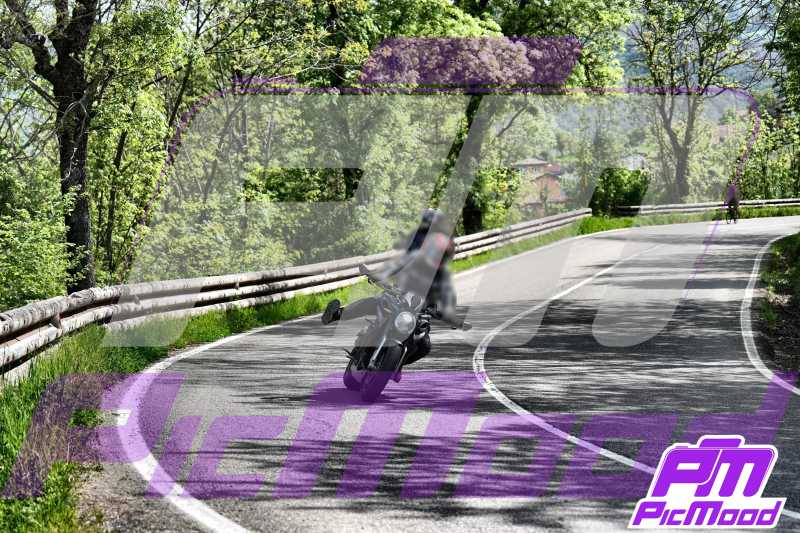 Foto Passo della Cisa 3 mag 2025 10:19